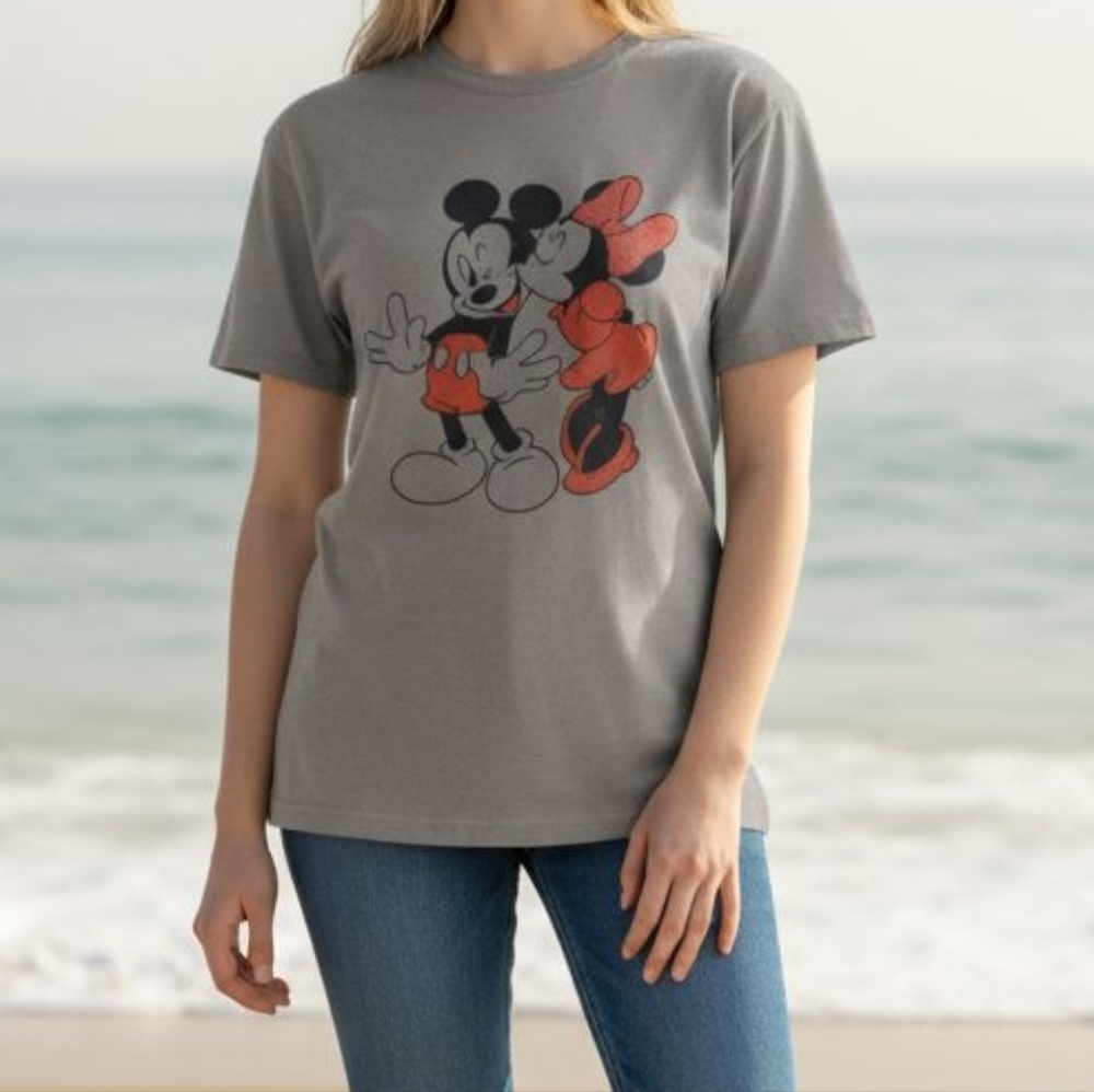 Disney -3 Vintage Disney Tee Shirts, 1 -Junior XL, 1 -Ladies XL, 1 -Male XL Good - Picture 3 of 16